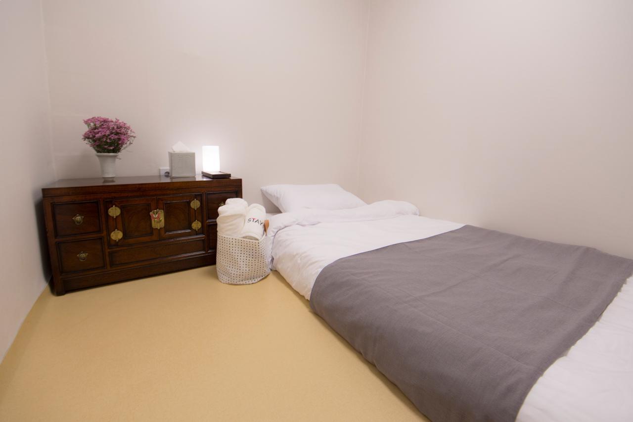 Stay 256 Hanok Guest House โซล ภายนอก รูปภาพ