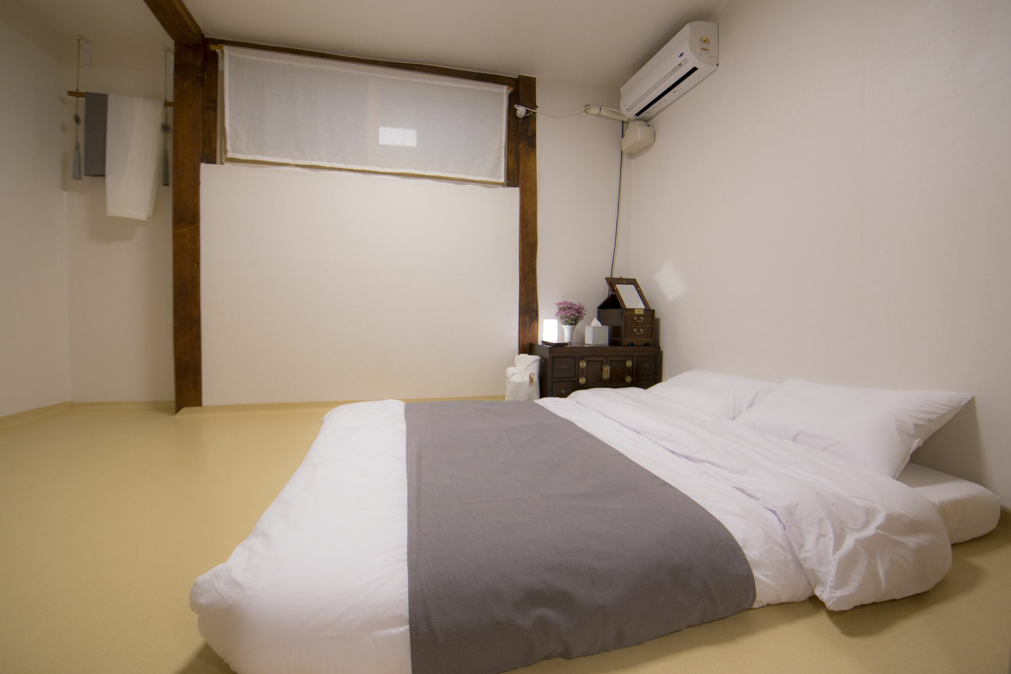 Stay 256 Hanok Guest House โซล ภายนอก รูปภาพ