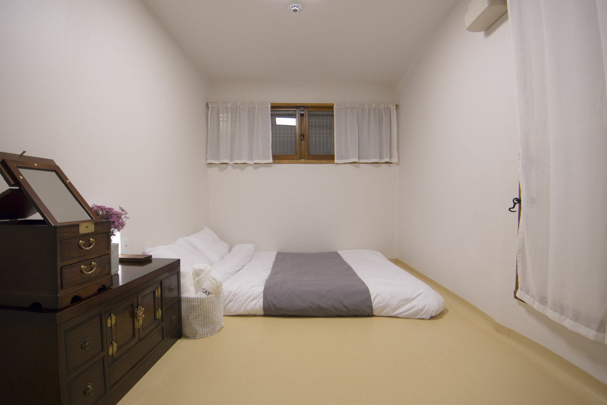 Stay 256 Hanok Guest House โซล ภายนอก รูปภาพ